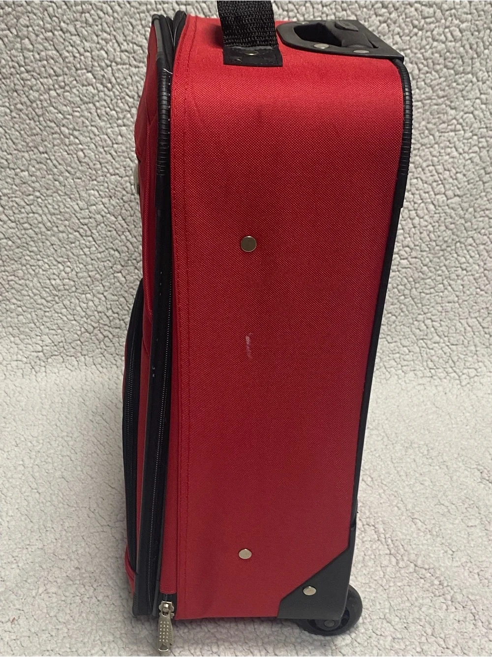 Rockland Lightweight Carry-On Suitcase Soft side Fabric Red/Black